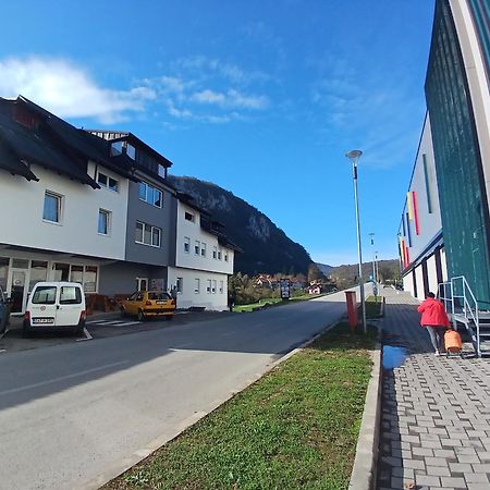 Sobe Sa Kupatilom Jajce Jajca Kültér fotó
